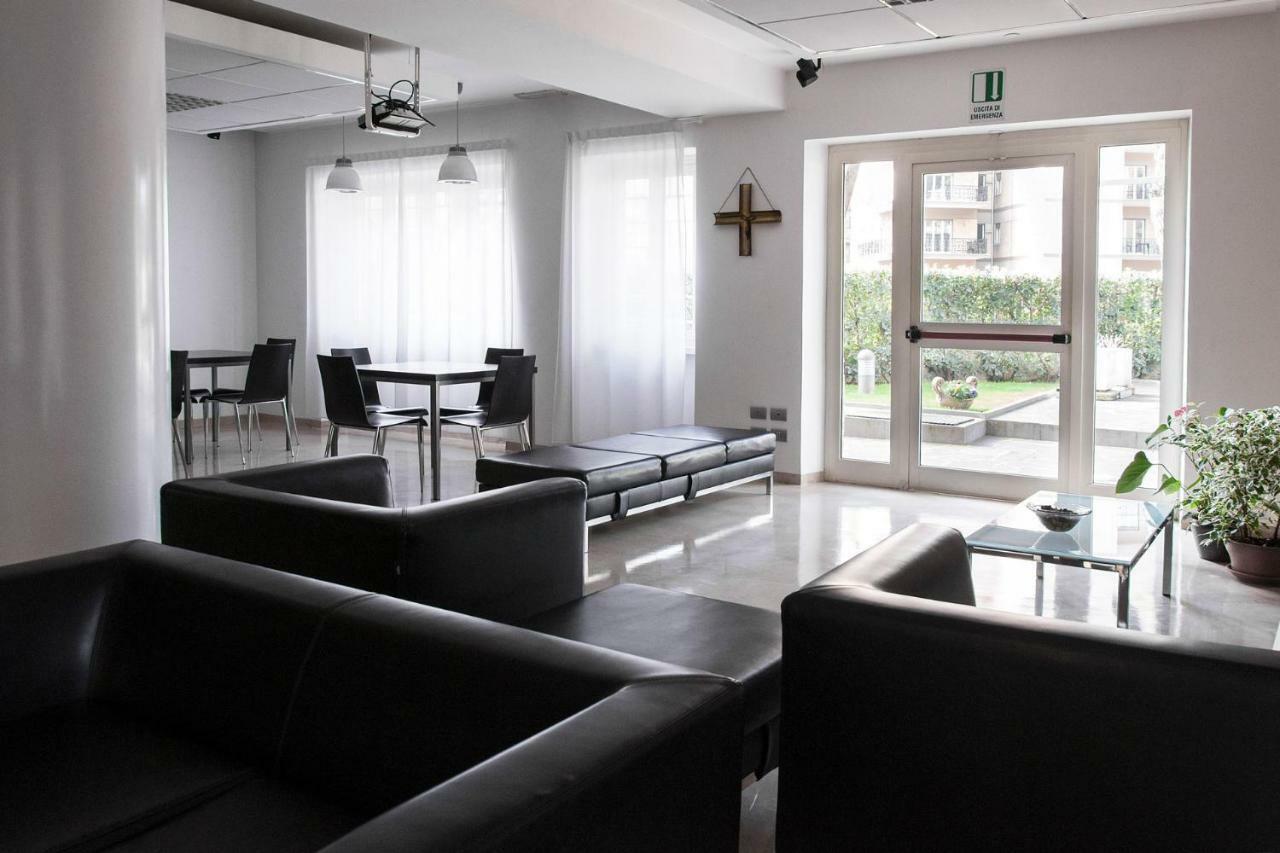 Preziosissimo Sangue Bed & Breakfast Roma Eksteriør bilde